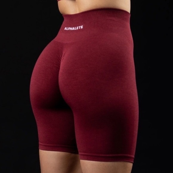 Alphalete biker shorts - Picture 2 of 2